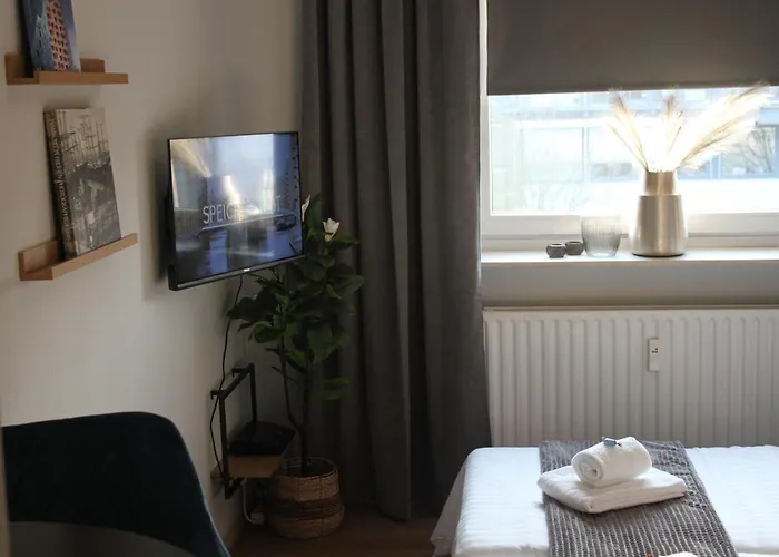R B Duo - Perfekt Fuer Monteure - Kuechenzeile - Smart Tv - Bad Mit Toilette Und Dusche Auf Dem Flur Gegenueber Des Zimmers Zur Alleinnutzung Hamburg