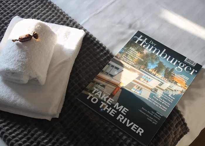 R B Duo - Perfekt Fuer Monteure - Kuechenzeile - Smart Tv - Bad Mit Toilette Und Dusche Auf Dem Flur Gegenueber Des Zimmers Zur Alleinnutzung Apartament Hamburg