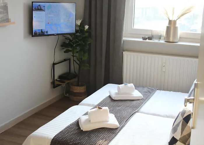R B Duo - Perfekt Fuer Monteure - Kuechenzeile - Smart Tv - Bad Mit Toilette Und Dusche Auf Dem Flur Gegenueber Des Zimmers Zur Alleinnutzung *